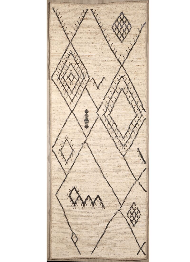 Fine Moroccan Design 8 x 2.9