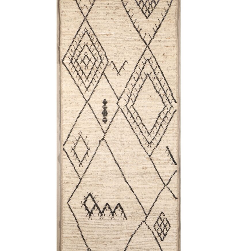 Fine Moroccan Design 8 x 2.9
