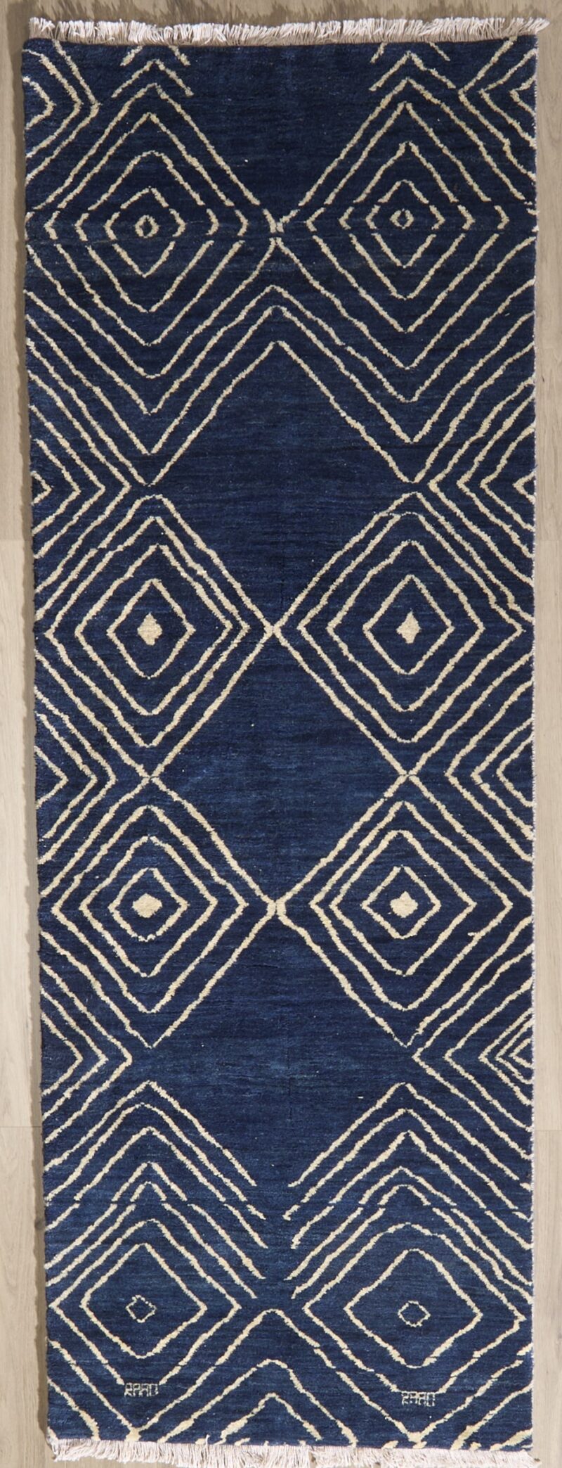 Fine Persian Gabbeh 9.5 x 3.4