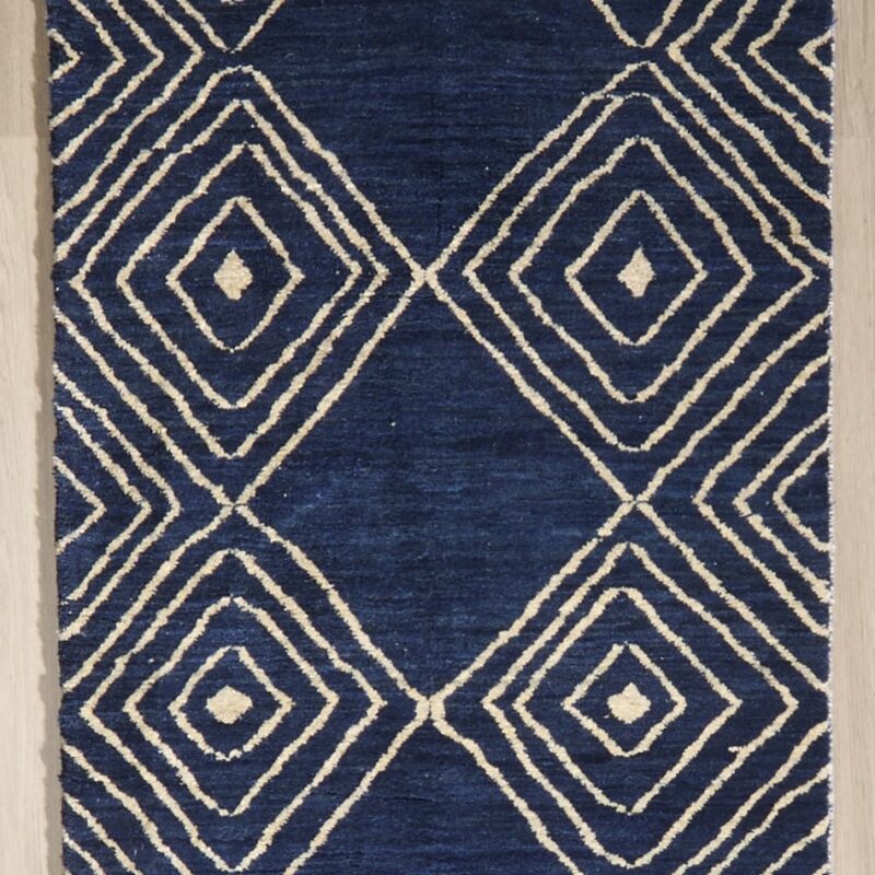 Fine Persian Gabbeh 9.5 x 3.4