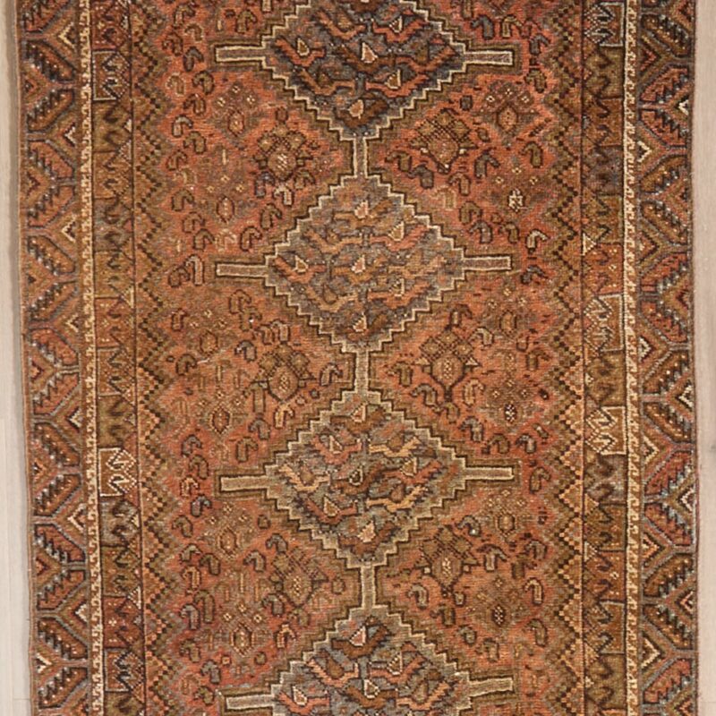 Antique Vintage Shiraz  9.5 x 3.8