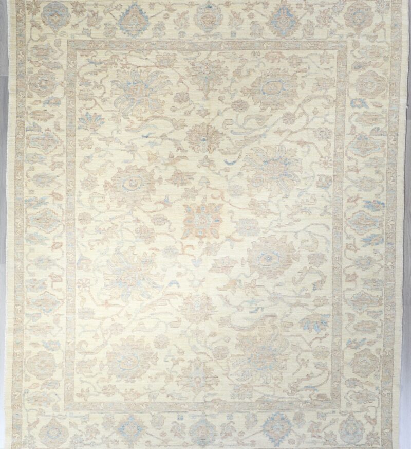 Fine  Sultanabad  10.2 x 8.7
