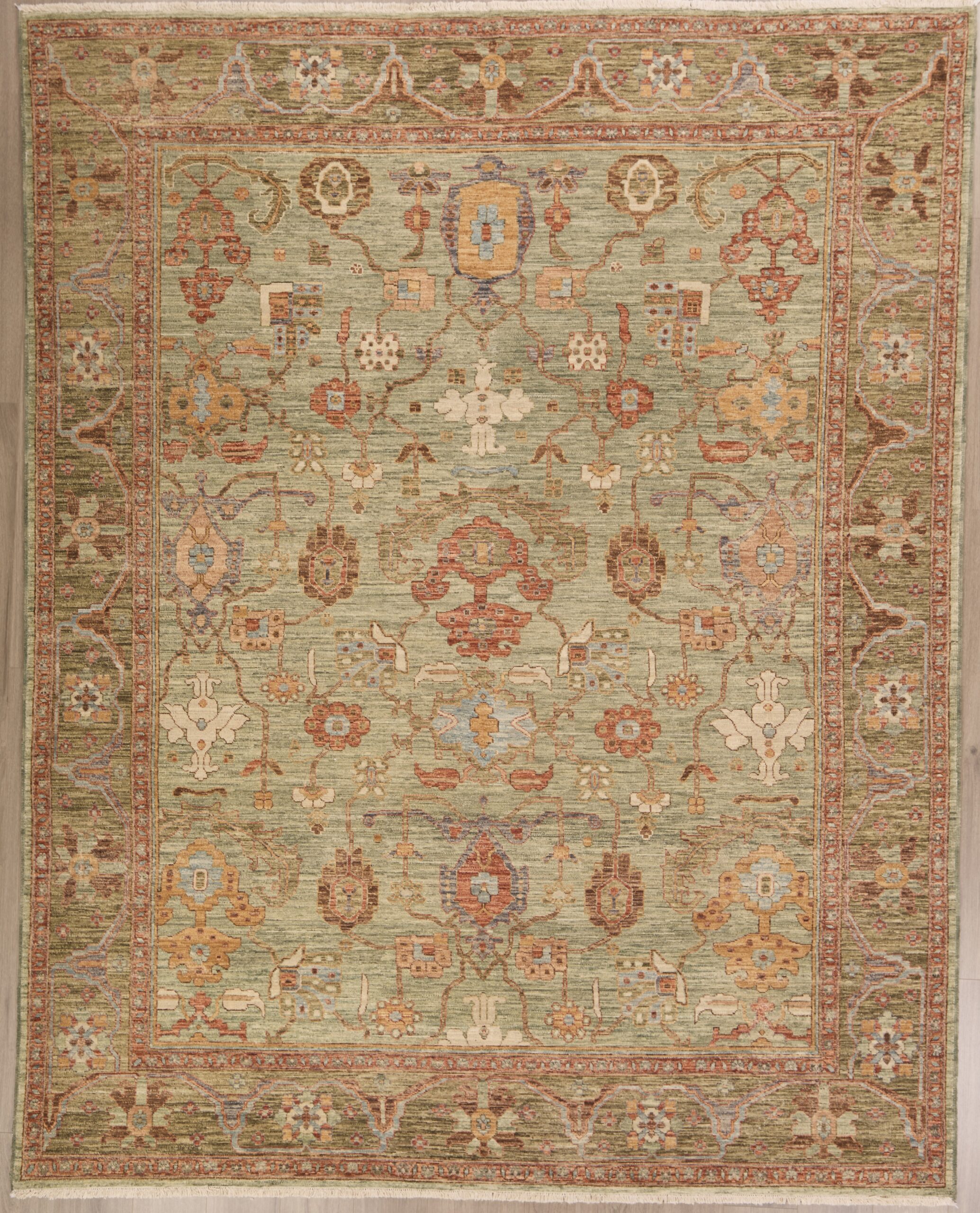 Fine Vintage Sultan Abad Design 10 x 8.2